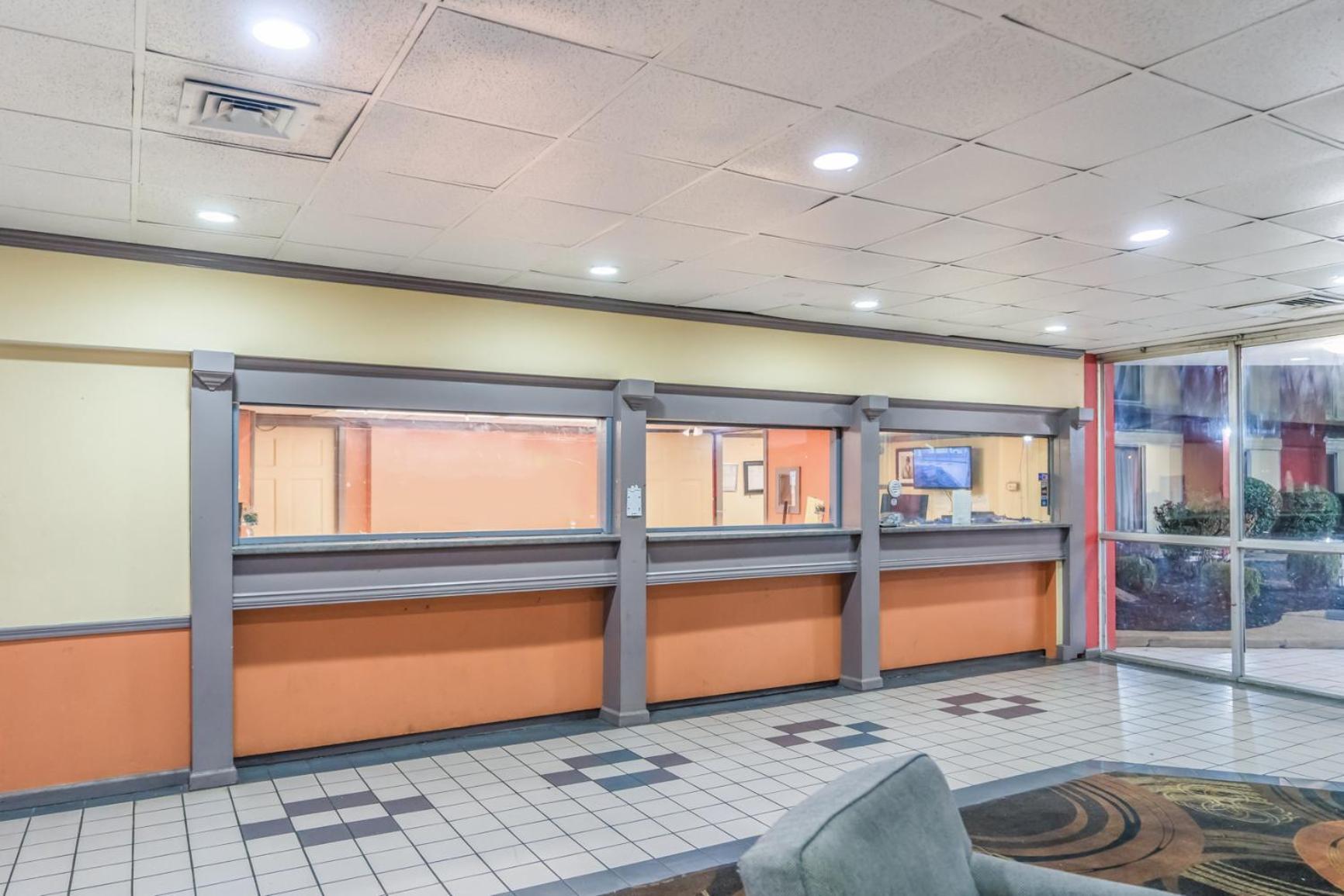 Economy Hotel Мемфис Экстерьер фото
